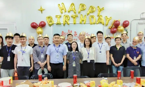 德鐫2022年第一季度員工生日會(huì)精彩回顧丨 “Happy birthday！”