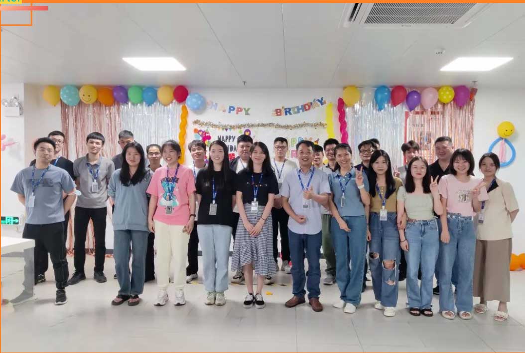 金秋之約丨德鐫第三季度員工生日會(huì)暖心滿(mǎn)滿(mǎn)！